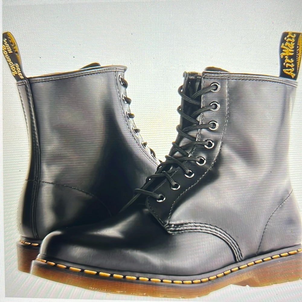 Dr. Martens 1469 Original Leather Boots